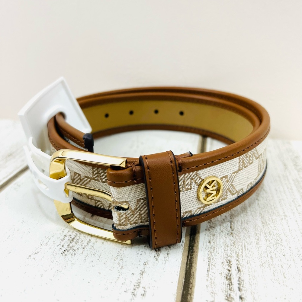 Michael Kors Women’s Signature Canvas Belt Small - Picture 2 of 11